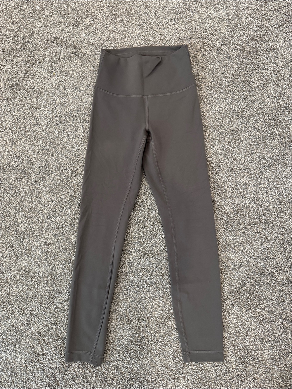 Lululemon High Rise 25” Leggings, Size 4